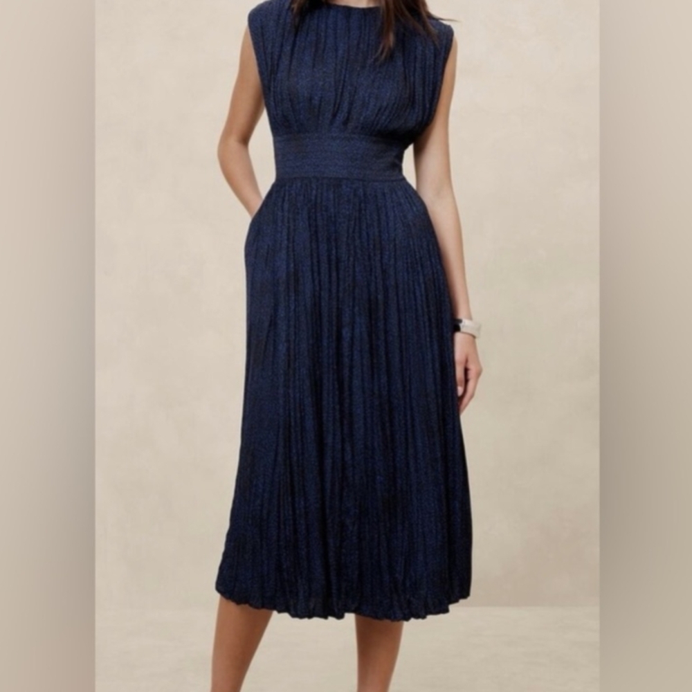Banana Republic Factory Blue Pleated Sheath Midi Dress